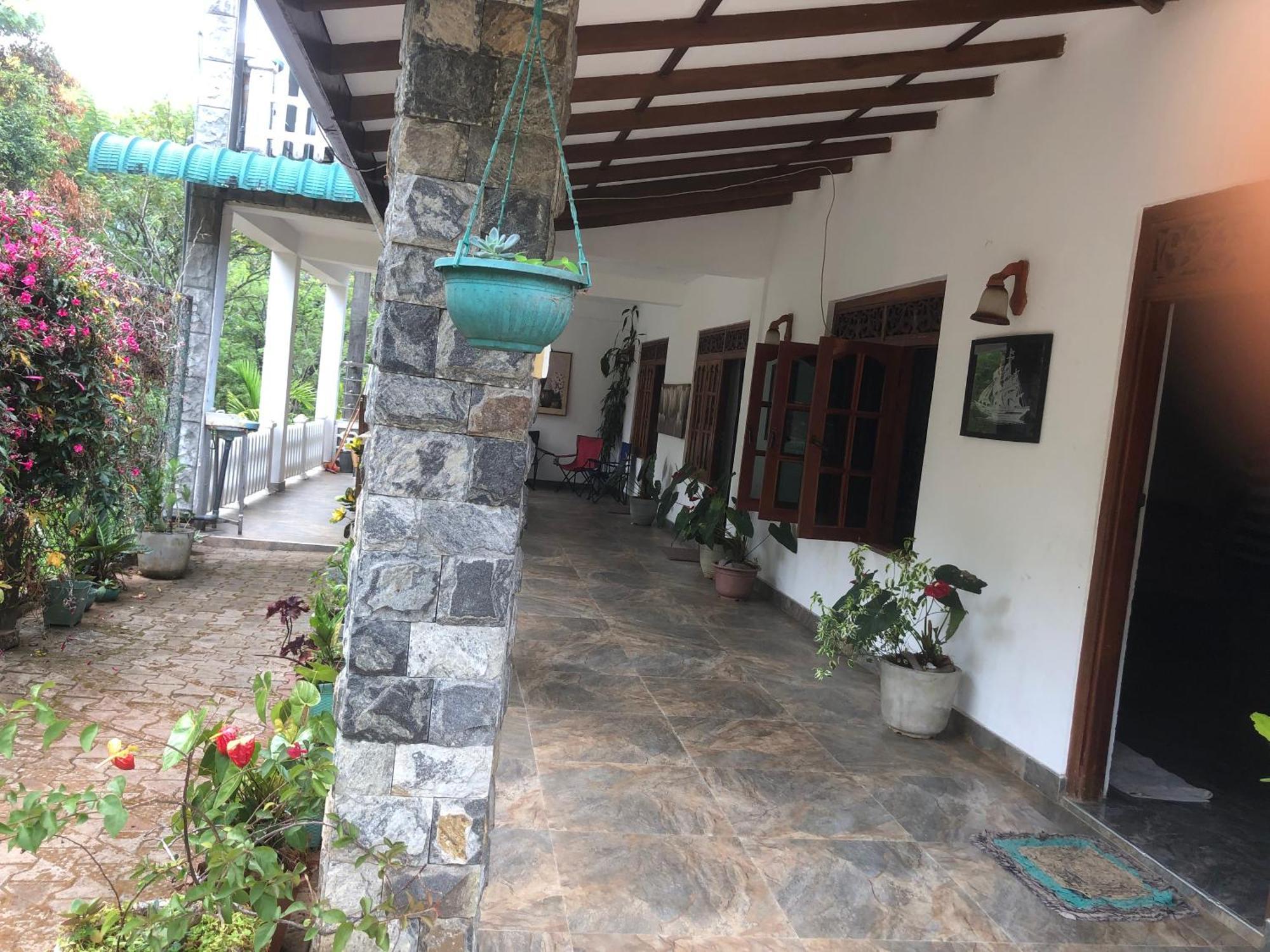 Hotel Hamadhi Guest Haldummulla Exterior foto